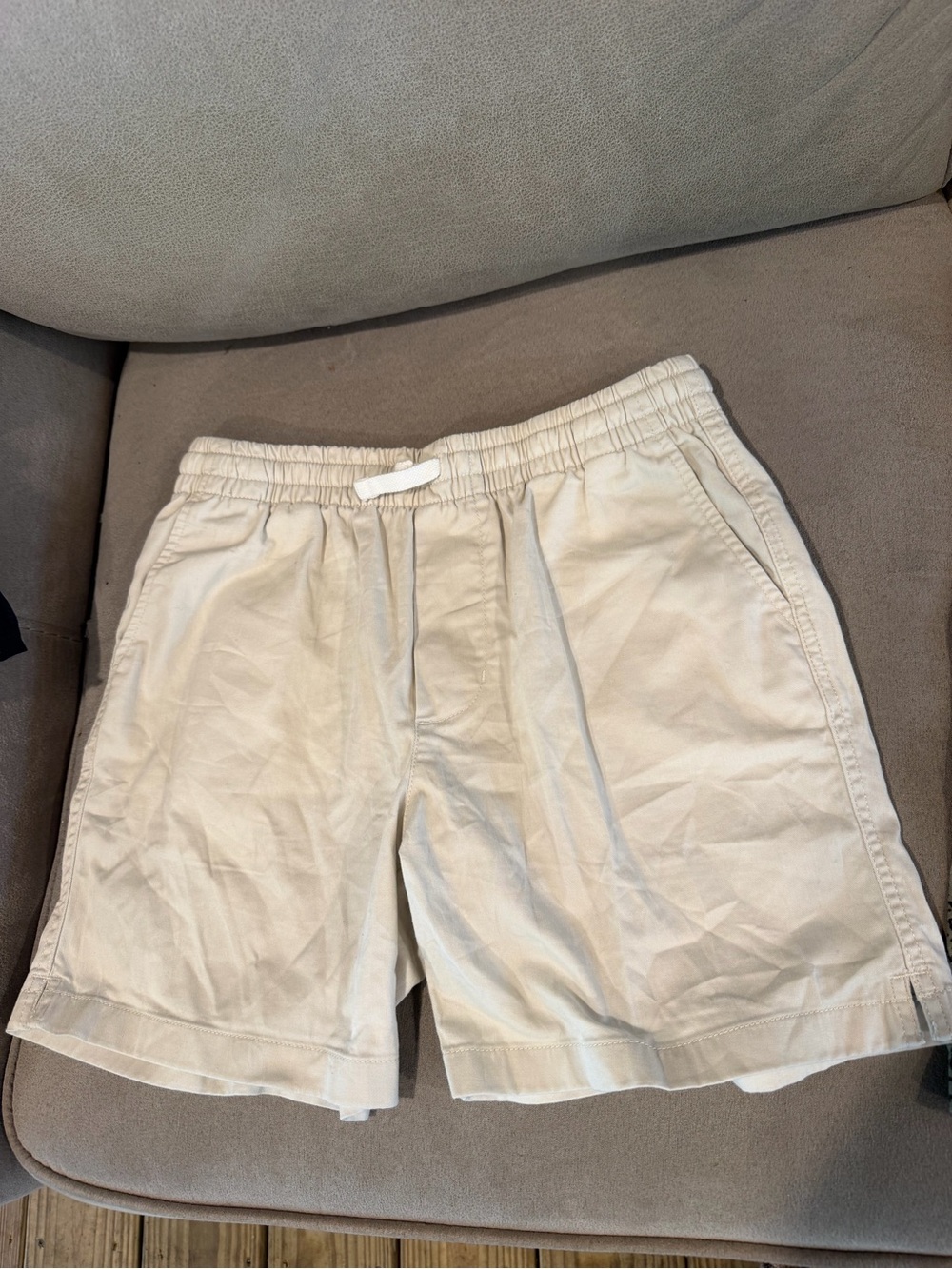 Vineyard Vines Cream Elastic-Waist Kids Shorts